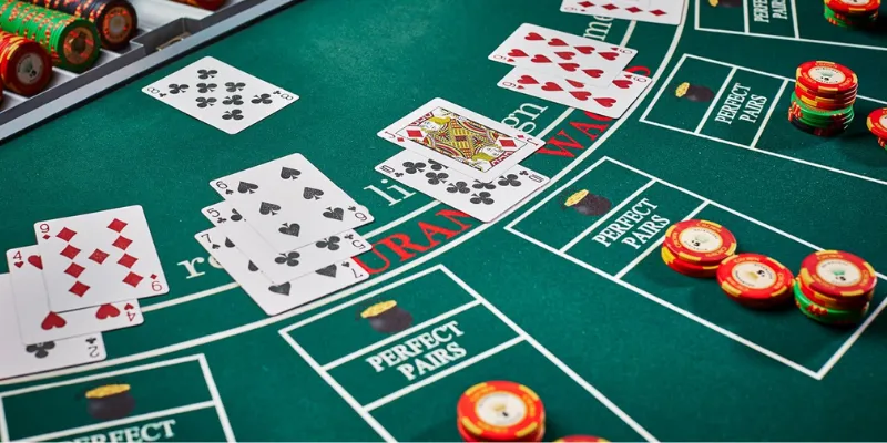 Nắm vững toàn bộ luật chơi blackjack một cách chi tiết